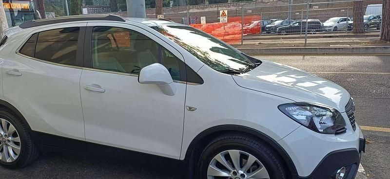Usata Opel Mokka Cosmo 140 CV (102 kW) 2016 Bianco SUV