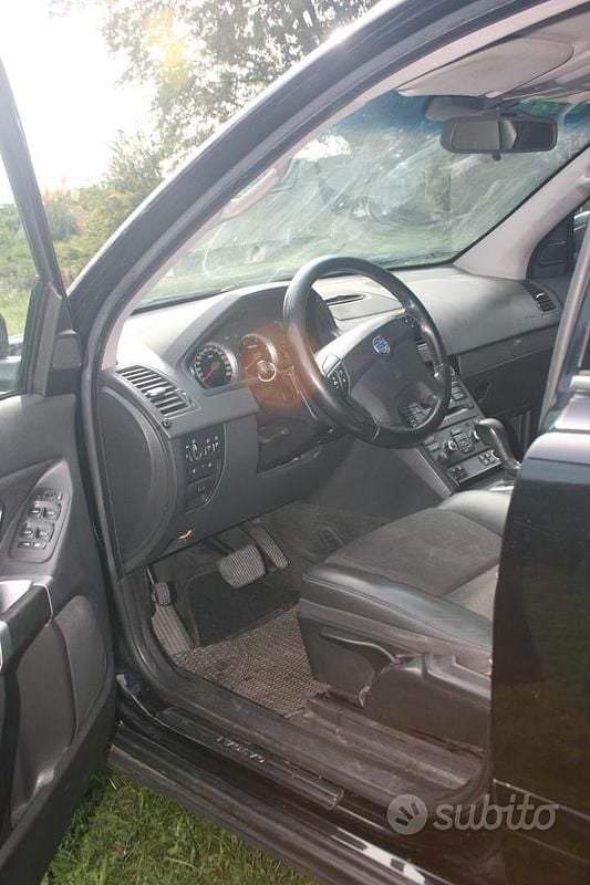 Gebraucht Volvo XC90 Executive 200 PS (147 kW) 2011 Schwarz SUV