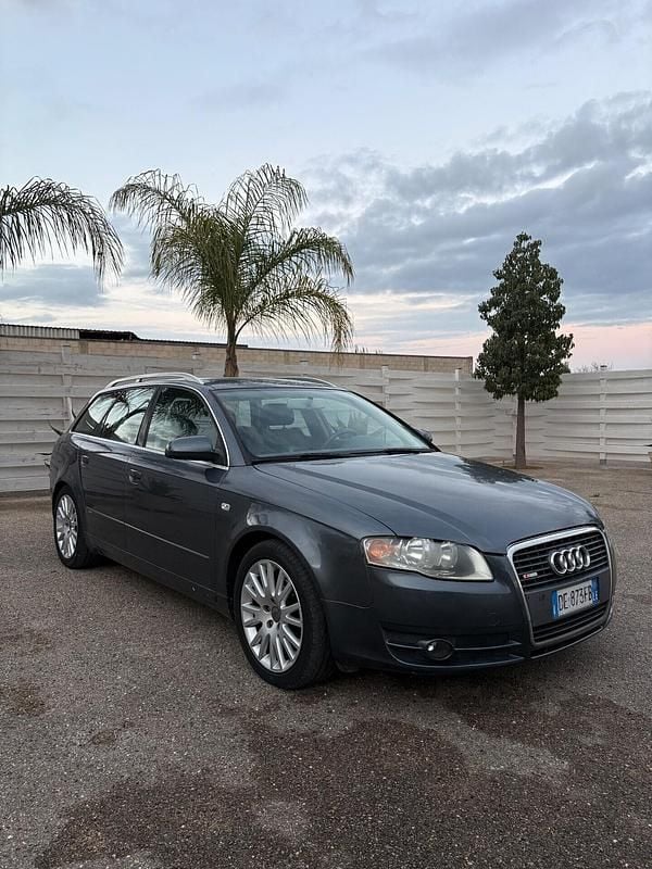 Usata Audi A4 140 CV (102 kW) 2007 Blu Station wagon