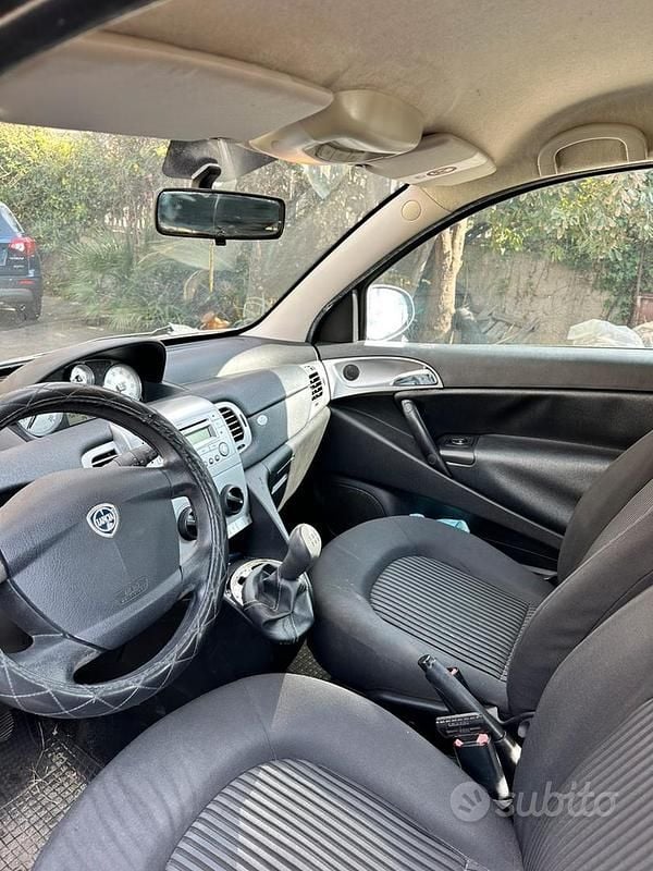 Usata Lancia Ypsilon 2009 Nero Utilitaria