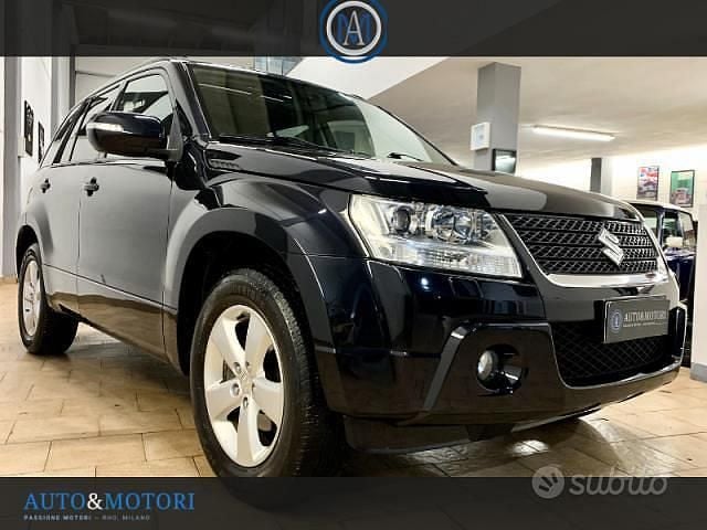 Usata Suzuki Grand Vitara 129 CV (94 kW) 2010 Nero SUV