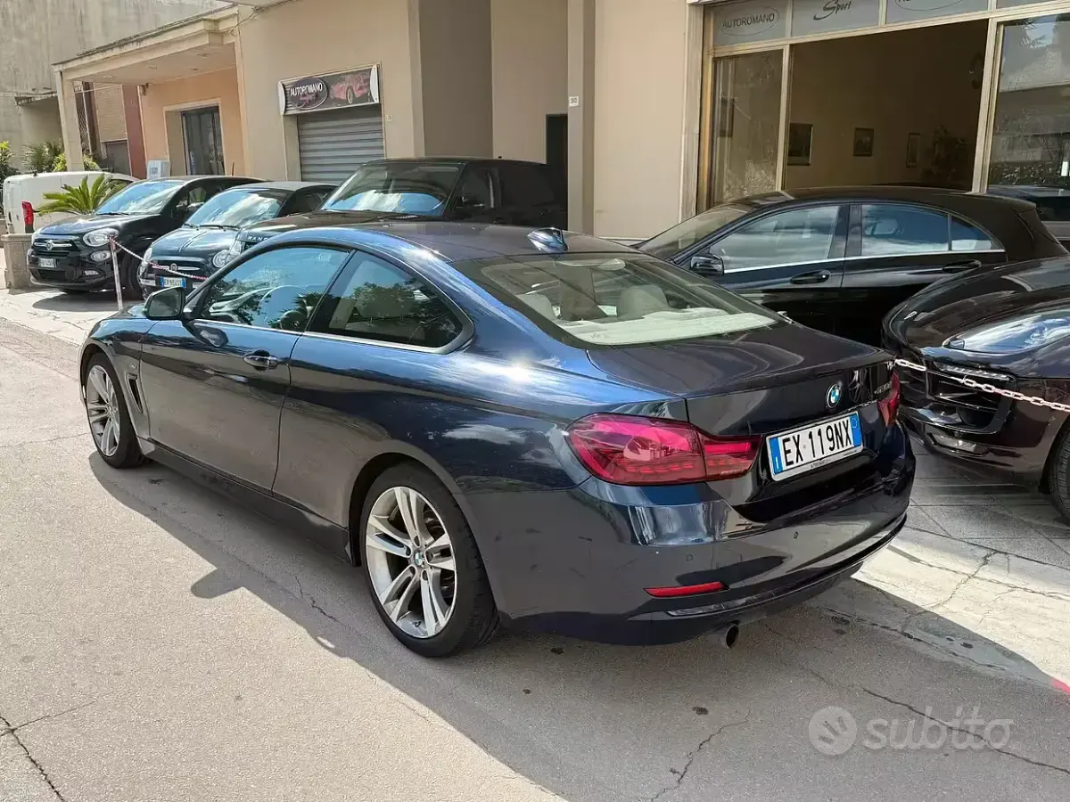 Usata BMW 420 Sport Line 190 CV (139 kW) 2015 Blu Coupé