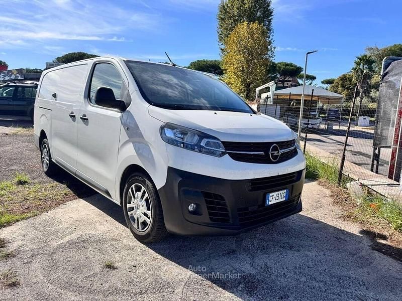 Usata Opel Vivaro Enjoy 122 CV (89 kW) 2021 Bianco Monovolume