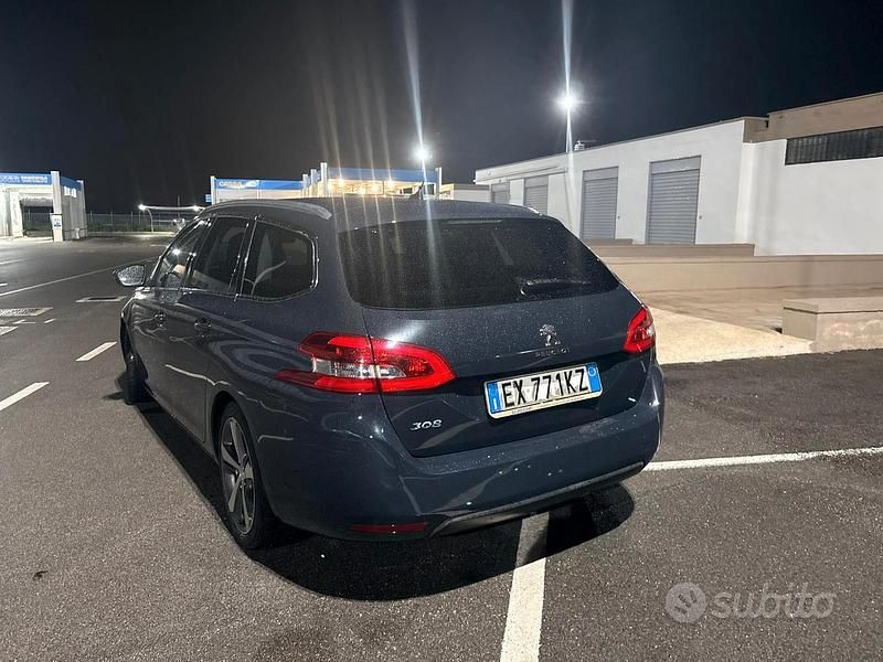 Usata Peugeot 308 Allure 115 CV (84 kW) 2014 Blu Station wagon