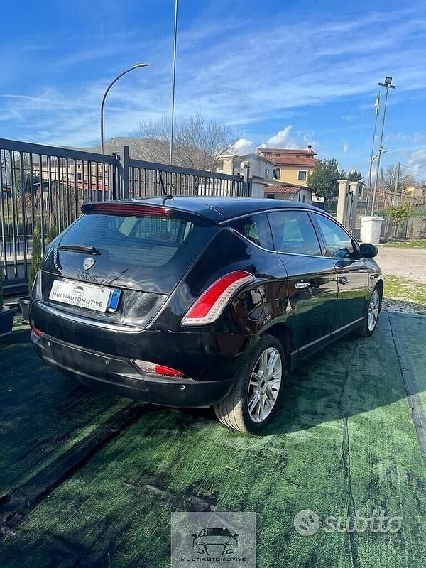 Usata Lancia Delta S 120 CV (88 kW) 2009 Nero Utilitaria