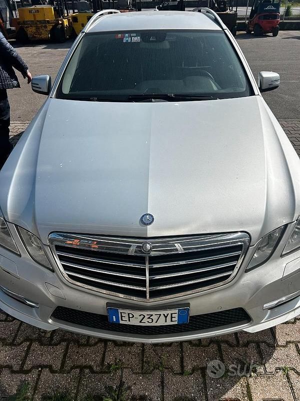 Usata Mercedes E220 2012 Grigio Station wagon