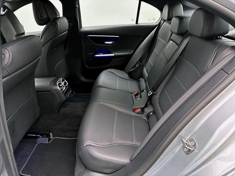 Usata Mercedes C200 Luxury 204 CV (150 kW) 2021 Argento Berlina