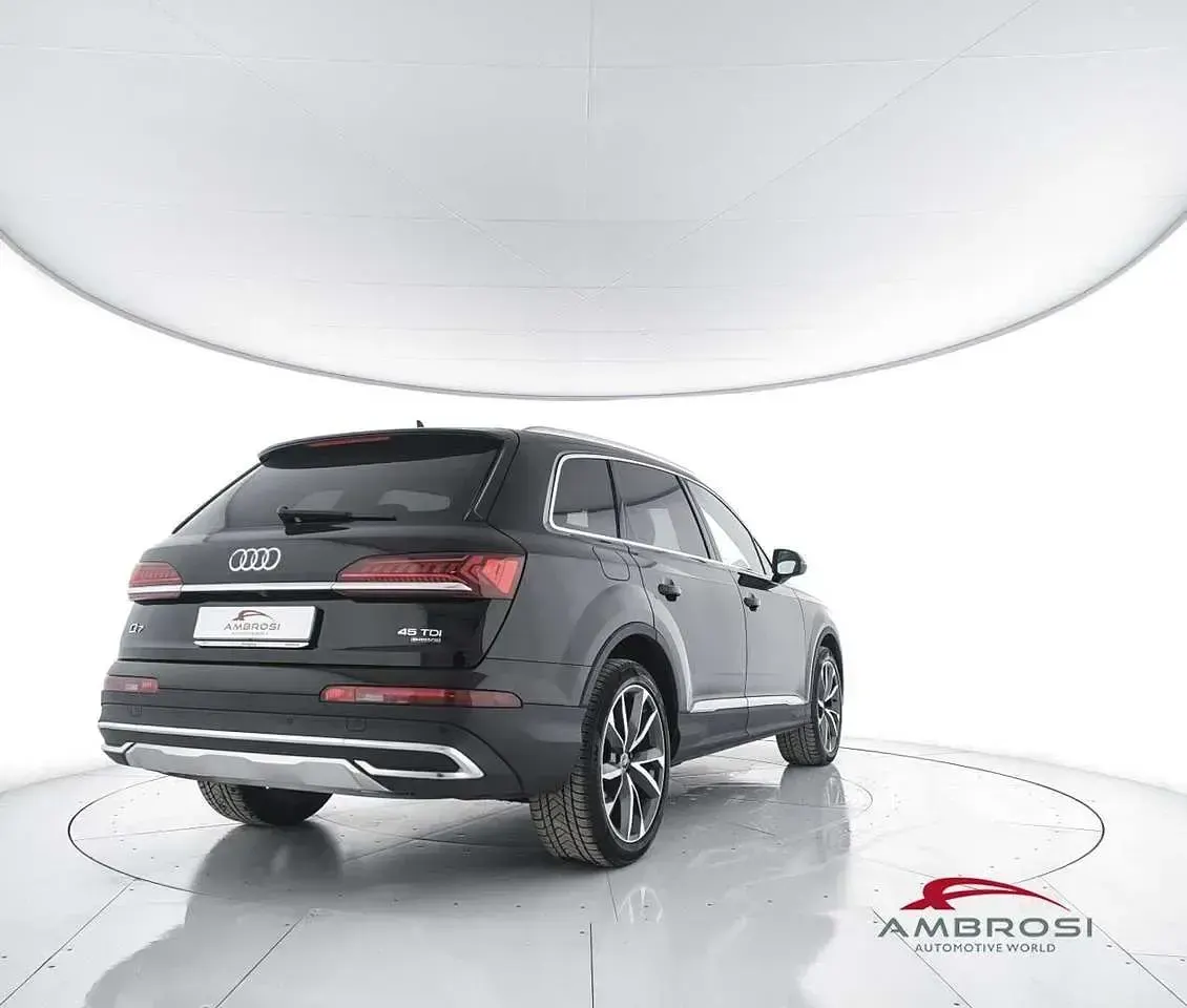 Usata Audi Q7 Business 231 CV (169 kW) 2021 Nero SUV