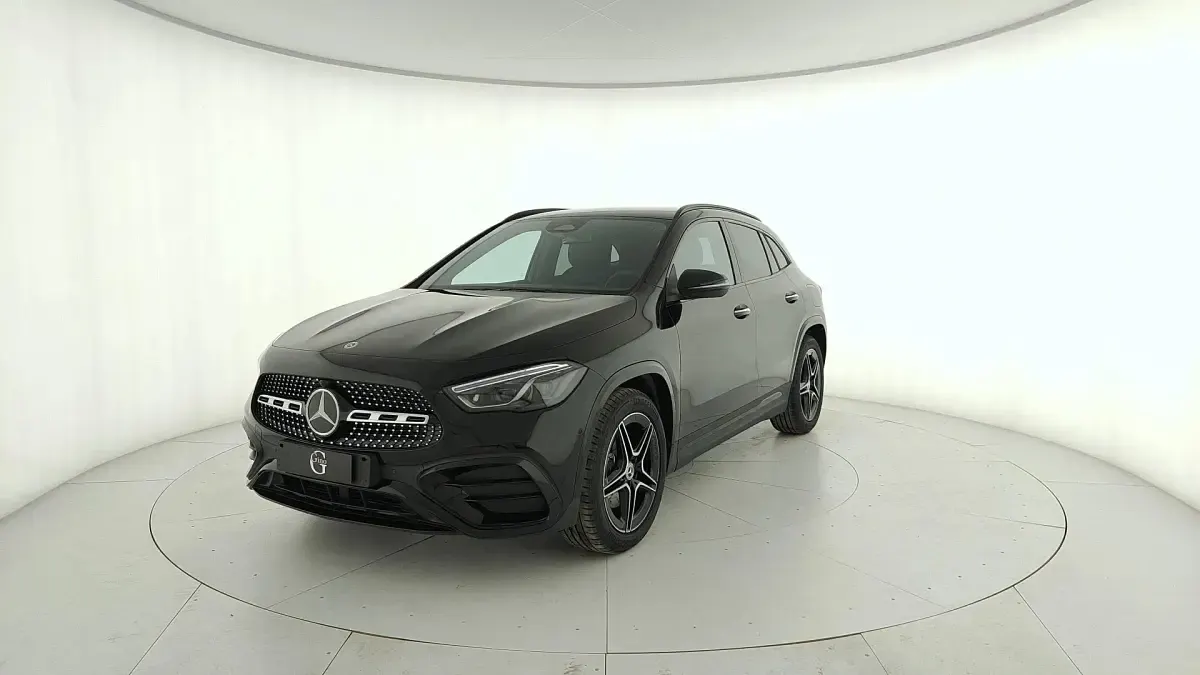 Usata Mercedes GLA180 Advanced Plus 116 CV (85 kW) 2026 SUV