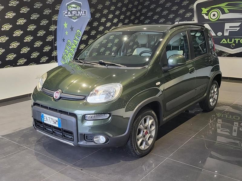 Usata Fiat Panda 4x4 75 CV (55 kW) 2013 Verde Utilitaria