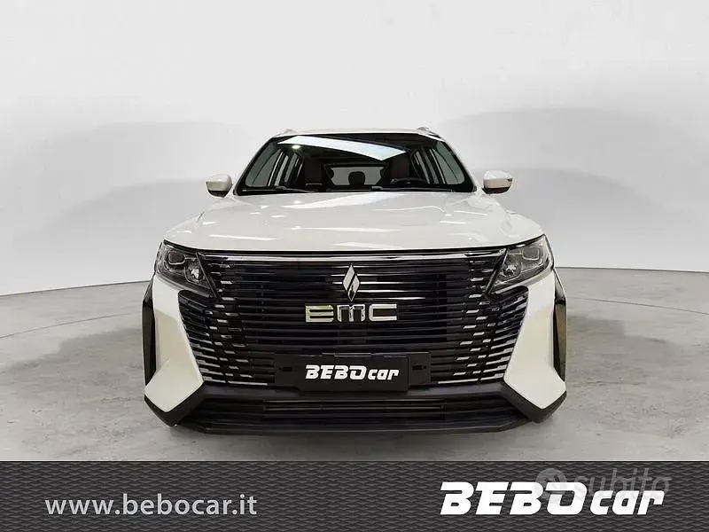 Nuova EMC SETTE 174 CV (127 kW) 2026 SUV