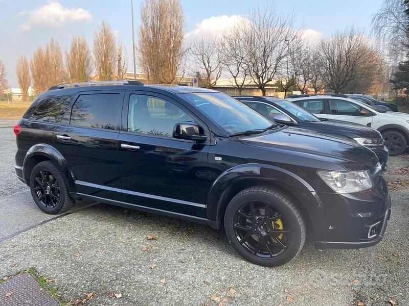 Usata Fiat Freemont Urban 140 CV (102 kW) 2014 Nero SUV