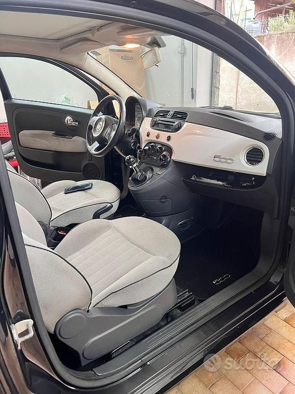 Usata Fiat 500 Lounge 69 CV (50 kW) 2012 Nero Utilitaria