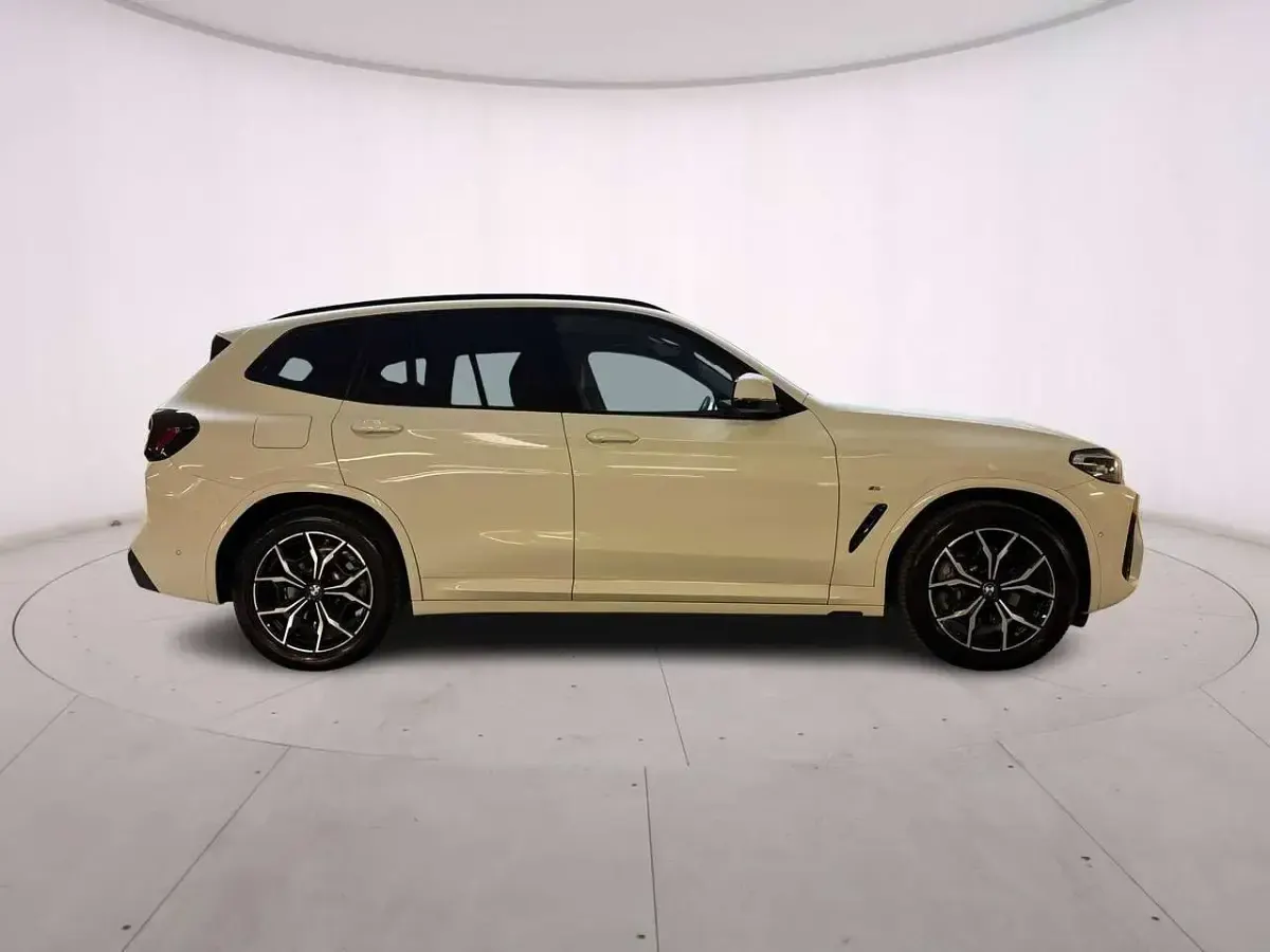 Usata BMW X3 M Sport 286 CV (210 kW) 2023 Alpin white SUV