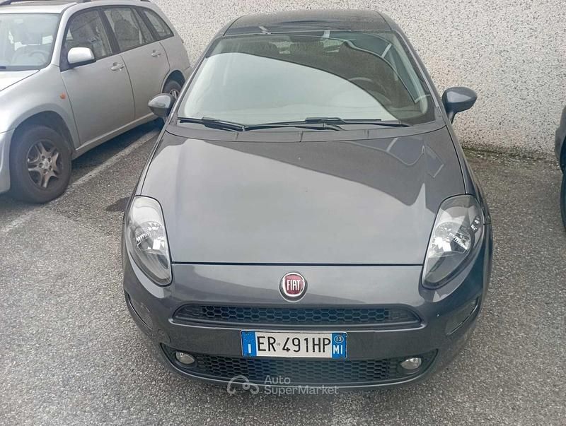 Usata Fiat Punto 75 CV (55 kW) 2013 Nero Berlina