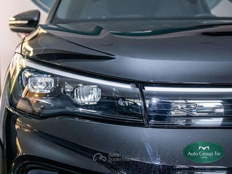 Usata VW Tiguan R-line Plus 150 CV (110 kW) 2025 Nero midnight SUV