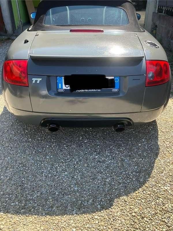 Usata Audi TT Roadster 224 CV (164 kW) 2001 Cabrio