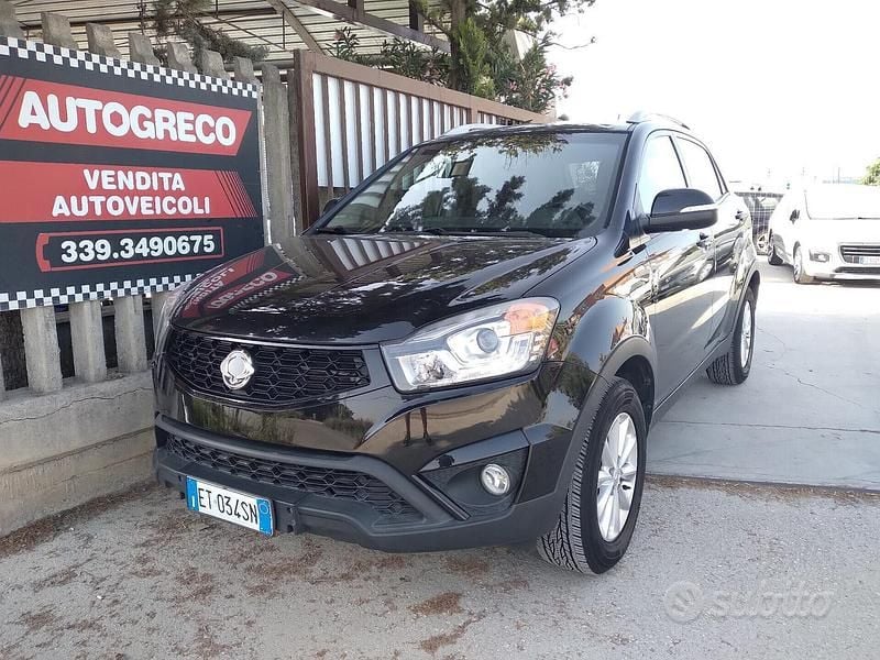 Nero Usata 2014 Ssangyong (KGM) Korando SUV | 8900 € (Cara) - Immagine 1/4
