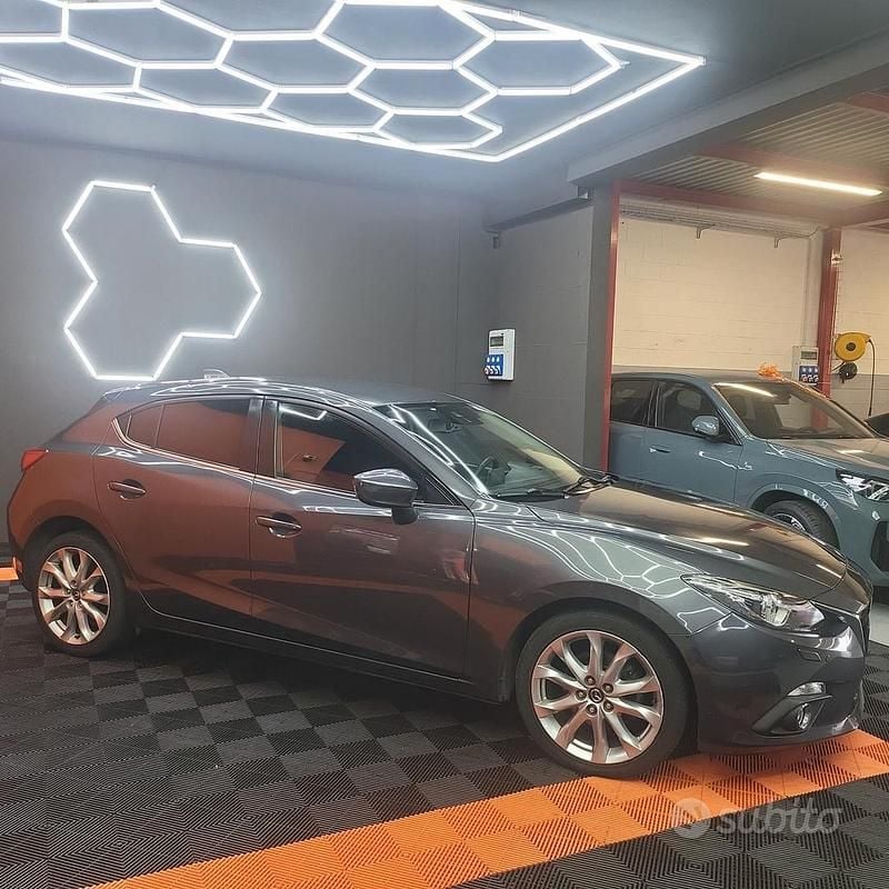Usata Mazda 3 Exceed 150 CV (110 kW) 2014 Grigio Berlina