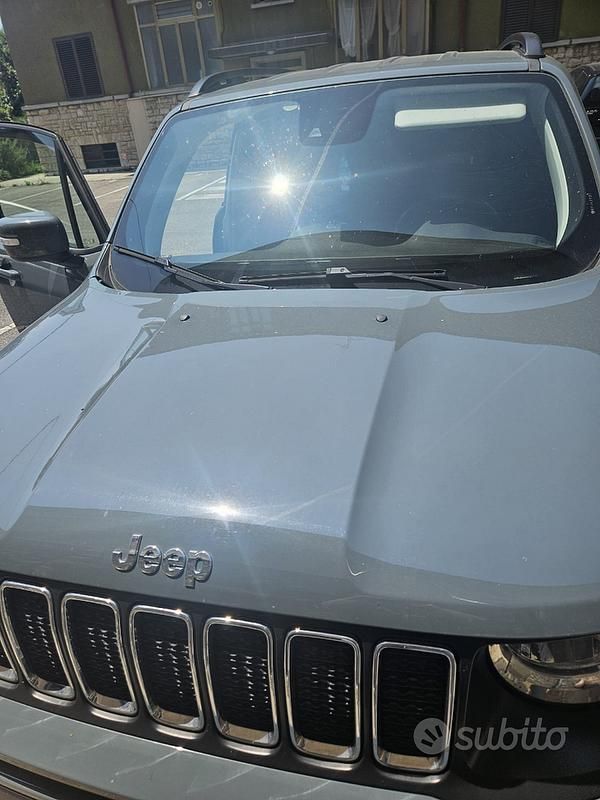 Usata Jeep Renegade Limited 140 CV (102 kW) 2019 Blu/azzurro SUV