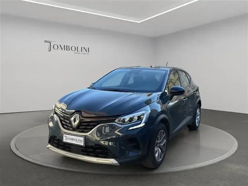 Usata Renault Captur Zen 100 CV (73 kW) 2022 Blu scuro SUV