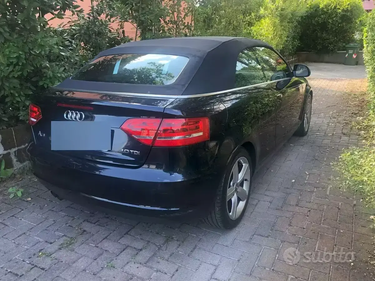 Usata Audi A3 Cabriolet Ambition 140 CV (102 kW) 2010 Nero Cabrio