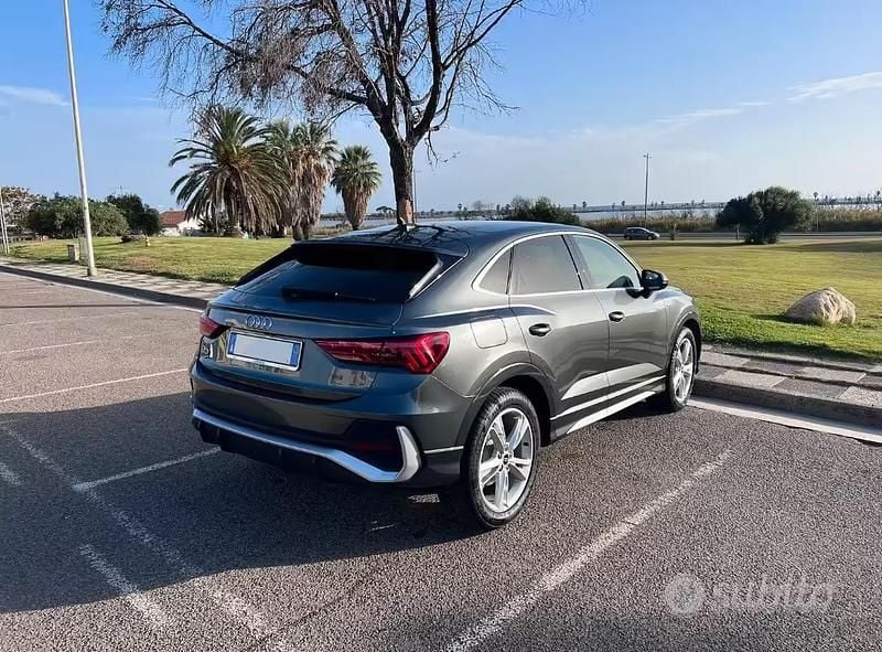 Usata Audi Q3 Sportback Business Plus 150 CV (110 kW) 2021 Grigio SUV