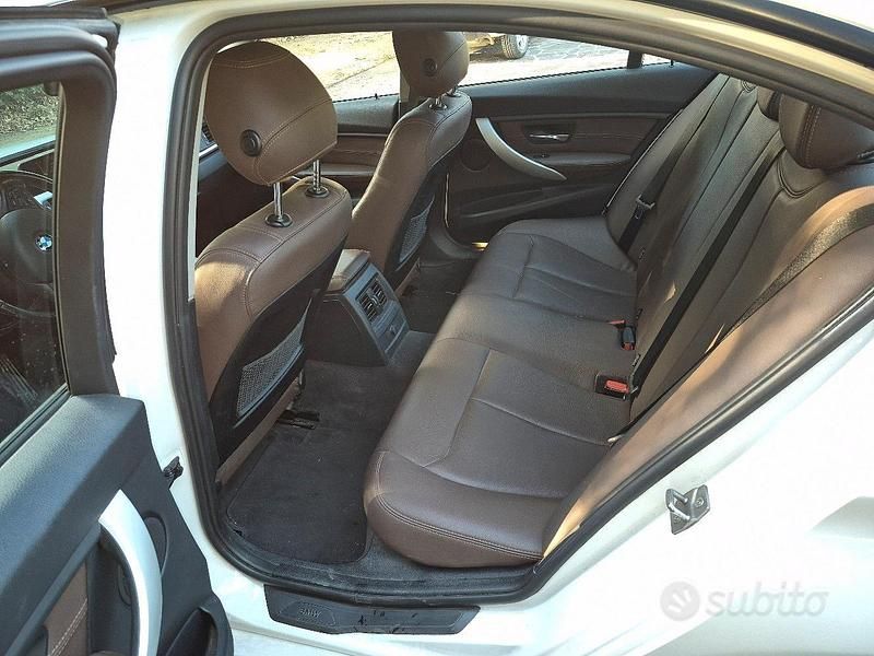 Bianco Usata 2013 BMW 316 Tre volumi | 9500 € (Buon prezzo) - Immagine 1/4