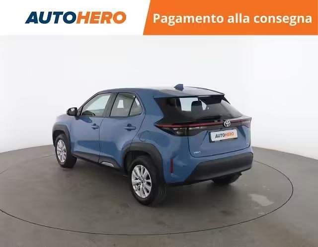 Usata Toyota Yaris Cross Active 92 CV (67 kW) 2022 Blu/azzurro SUV