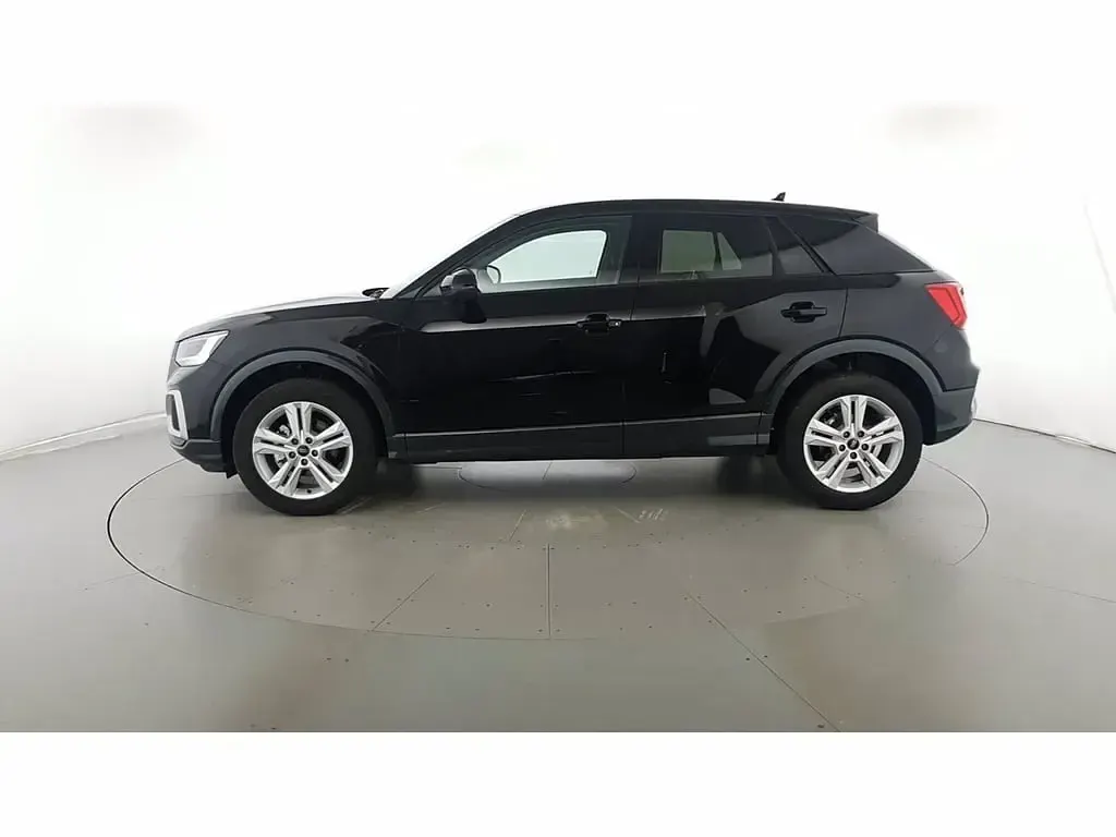 Nuova Audi Q2 Advanced 116 CV (85 kW) 2026 Nero brillante SUV