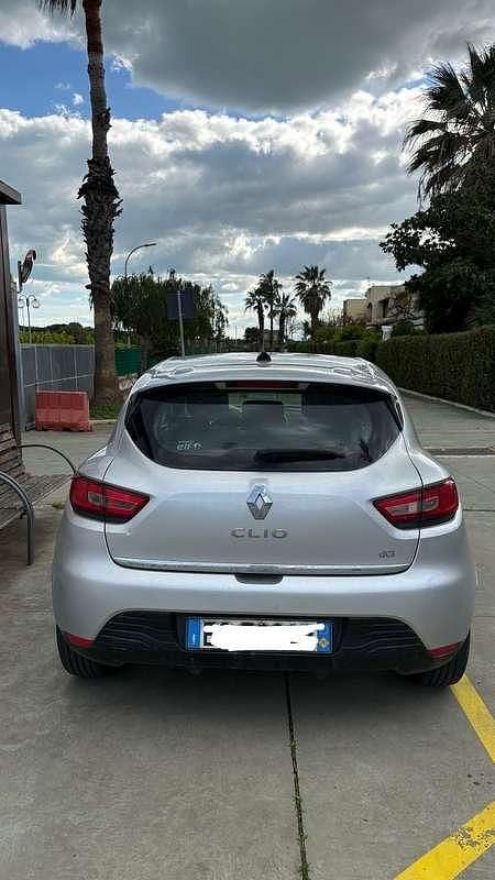 Usata Renault Clio IV 75 CV (55 kW) 2013 Berlina