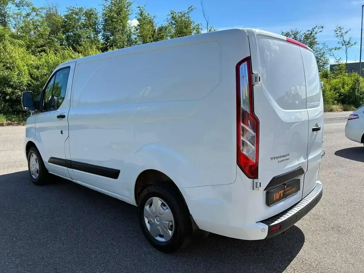 Usata Ford Transit Custom 131 CV (96 kW) 2021 Bianco Furgone