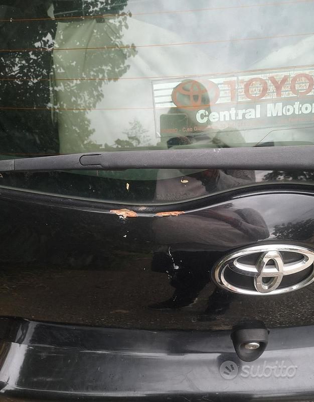 Usata Toyota Yaris 69 CV (50 kW) 2008 Nero Utilitaria