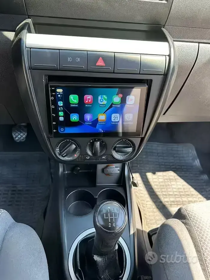 Usata VW Fox 75 CV (55 kW) 2007 Grigio Utilitaria