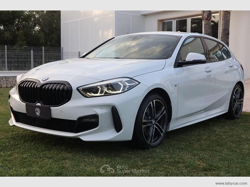 Usata BMW 116 M Sport 116 CV (85 kW) 2022 Bianco Utilitaria