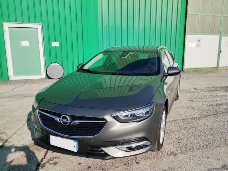 Usato 2019 Opel Insignia 1.6 Diesel 136 CV (12.000 €)