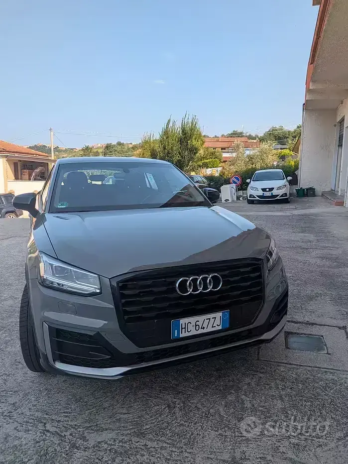 Usata Audi Q2 S-Line 150 CV (110 kW) 2026 Grigio SUV