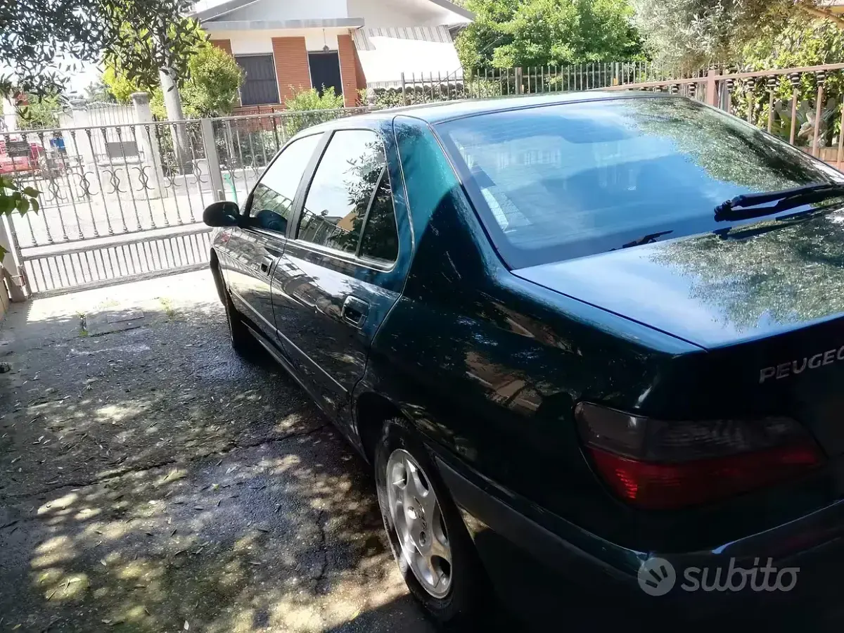 Usata Peugeot 406 132 CV (97 kW) 1996 Verde Berlina