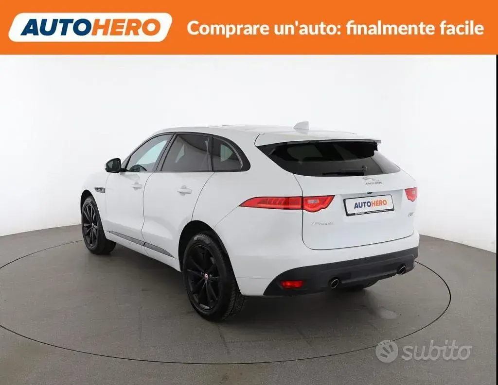 Begagnad Jaguar F-Pace R-Sport 241 HK (177 kW) 2017 Vit SUV