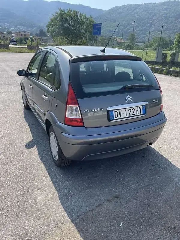 Usata Citroën C3 Exclusive 60 CV (44 kW) 2009 Grigio Berlina