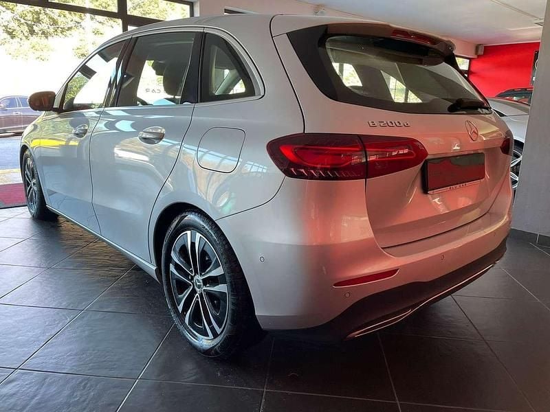 Usata Mercedes B200 Executive 150 CV (110 kW) 2023 Argento Utilitaria