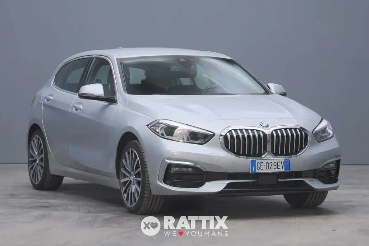 Usata BMW 116 Luxury Line 116 CV (85 kW) 2021 Utilitaria