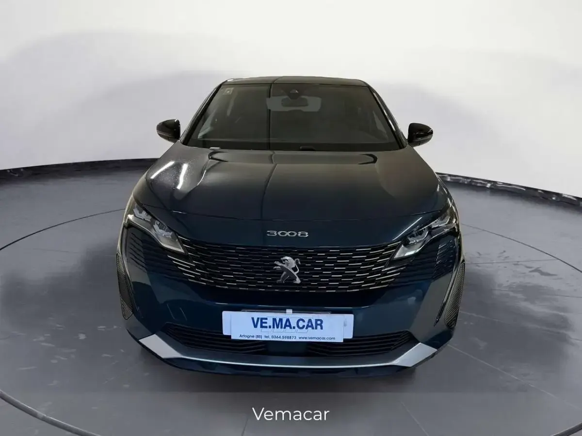 Usata Peugeot 3008 Allure 131 CV (96 kW) 2023 Blu/azzurro SUV