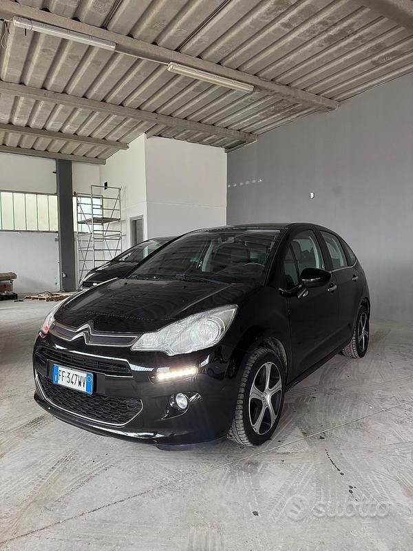Usata Citroën C3 Live 74 CV (54 kW) 2016 Nero Berlina