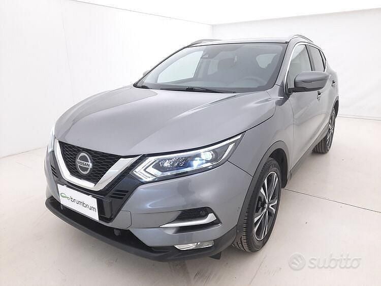 Usata Nissan Qashqai N-Connecta 116 CV (85 kW) 2019 Grigio SUV