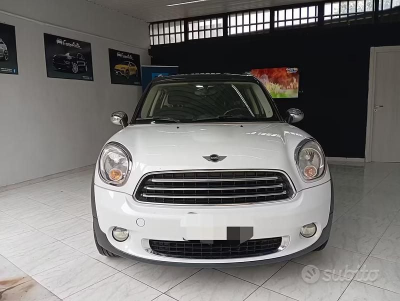 Usata Mini Countryman 111 CV (81 kW) 2013 Bianco SUV