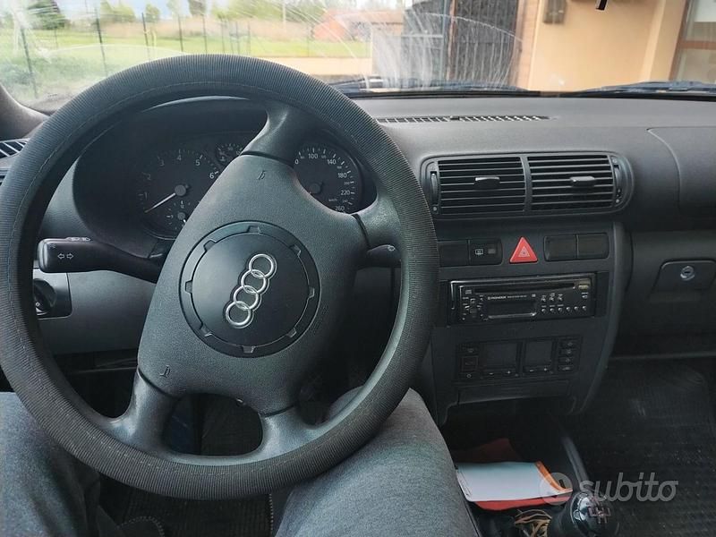 Usata Audi A3 101 CV (74 kW) 1998 Nero Berlina