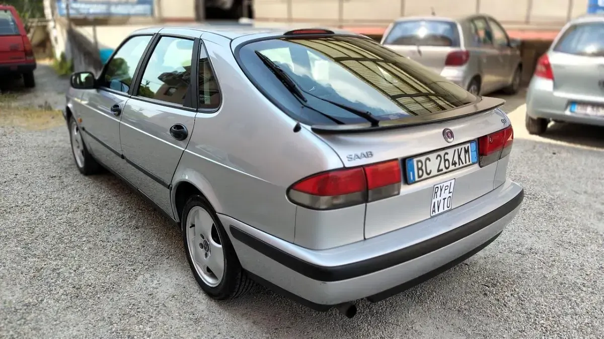 Usata Saab 9-3 185 CV (136 kW) 1999 Grigio Berlina