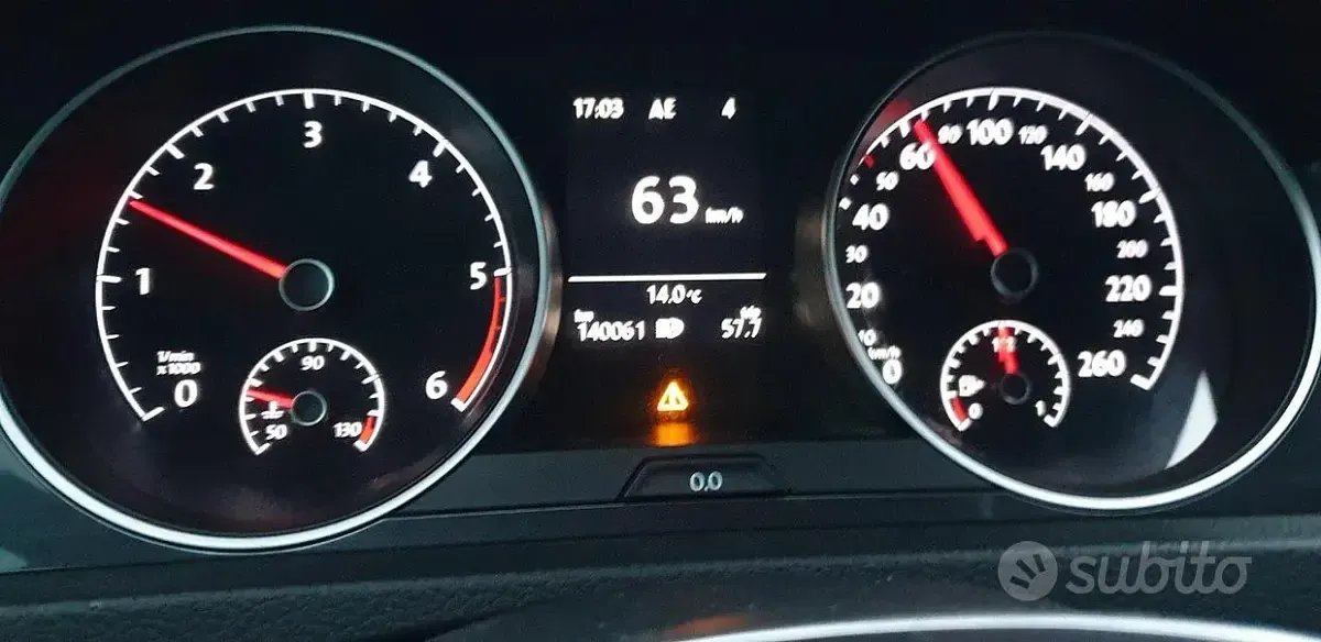 Usata VW Golf VII 110 CV (80 kW) 2017 Nero Utilitaria