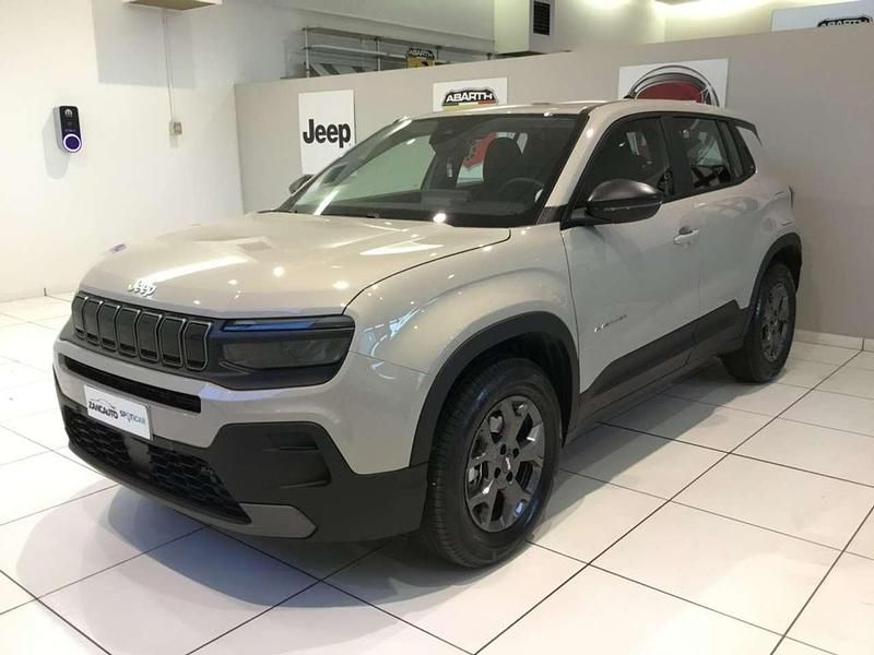 Nuova Jeep Avenger Longitude 101 CV (74 kW) 2025 Grigio SUV